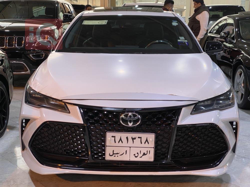 تويوتا أفالون